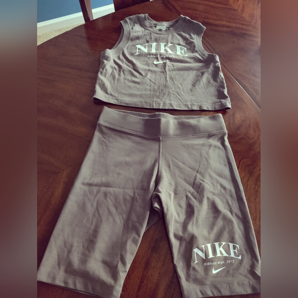 Nike Tan Athletic Set